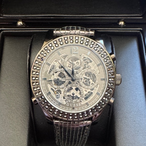 GUESS Men's Silver Watch with Black Detailing